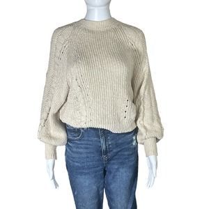 American Eagle Cream/Beige‎ Chunky Knit Sweater size small